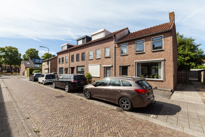 Lelystraat 9