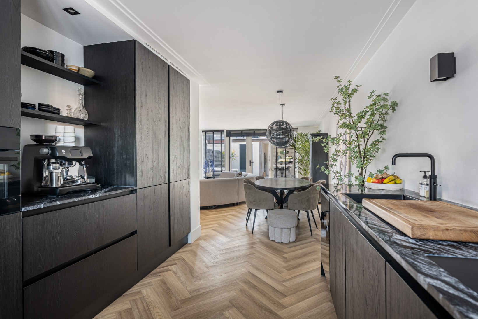 Hoekwoning te koop: Hendrik van Lunterenstraat 2, Ijsselstein