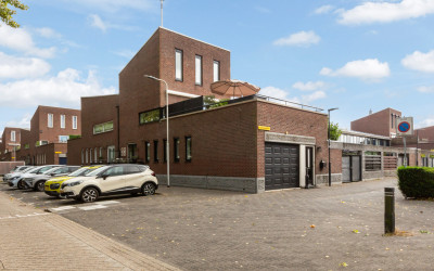 Surinamehof 1