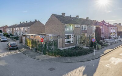 Anna van Burenstraat 13