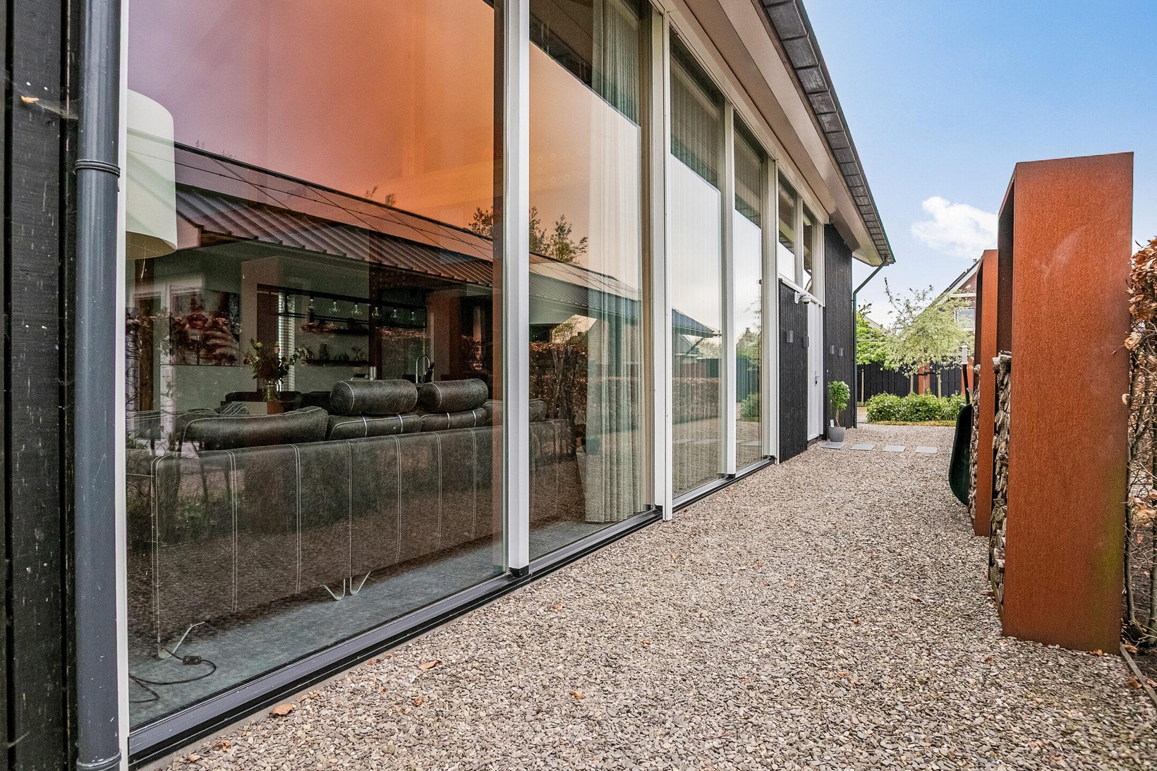 Vrijstaande woning te koop: Zuidzijdseweg 146, Polsbroek