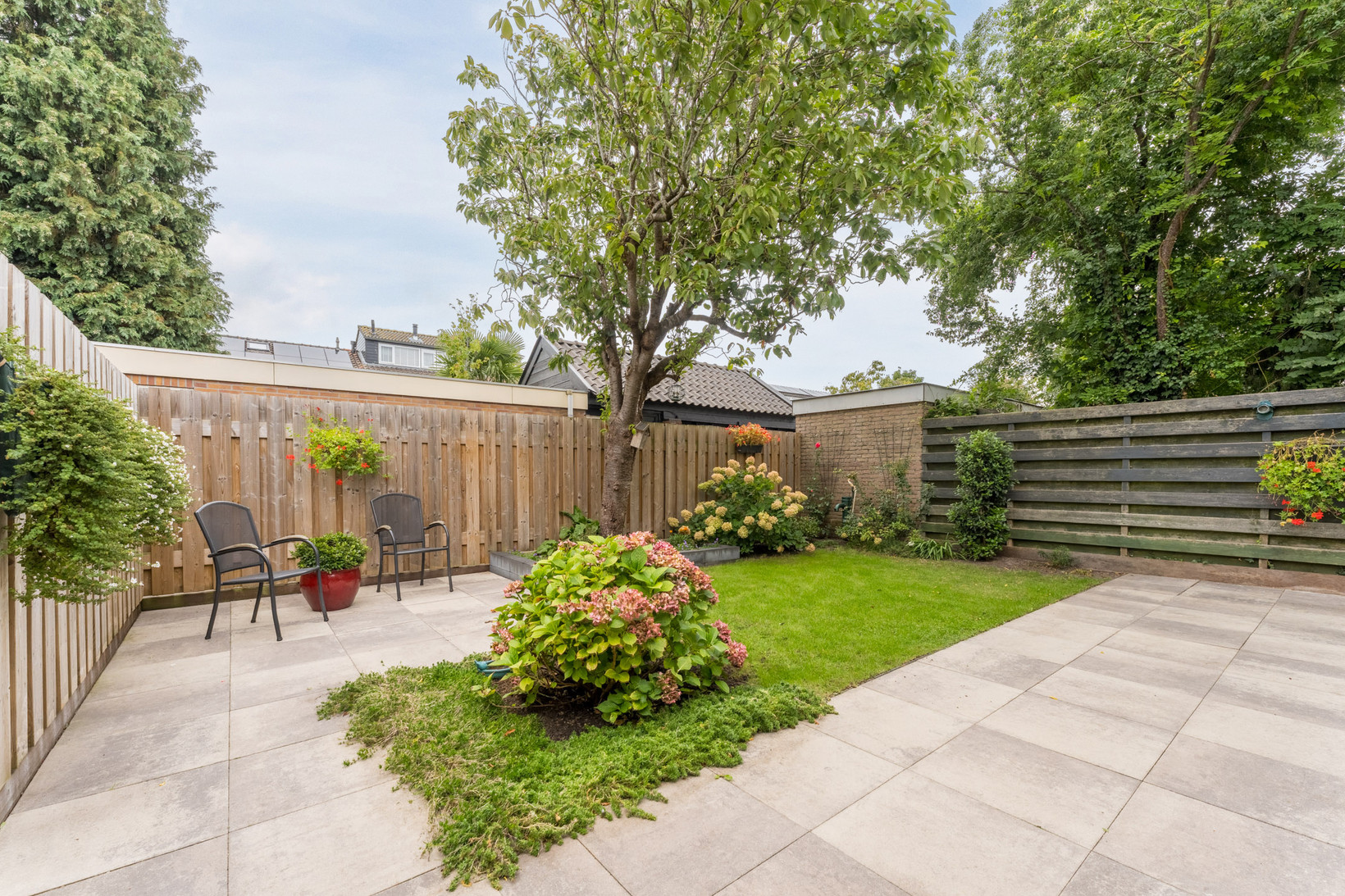 Hoekwoning te koop: Godfried van Rhenenlaan 39, Montfoort