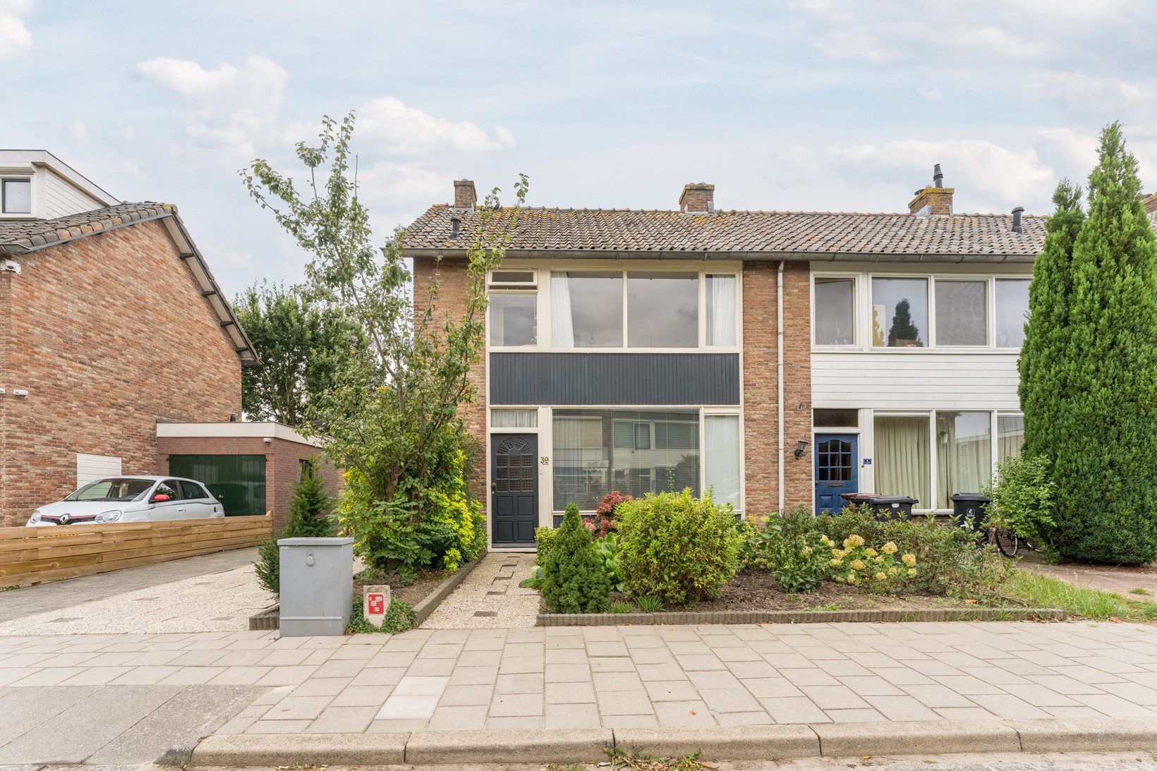 Hoekwoning te koop: Godfried van Rhenenlaan 39, Montfoort