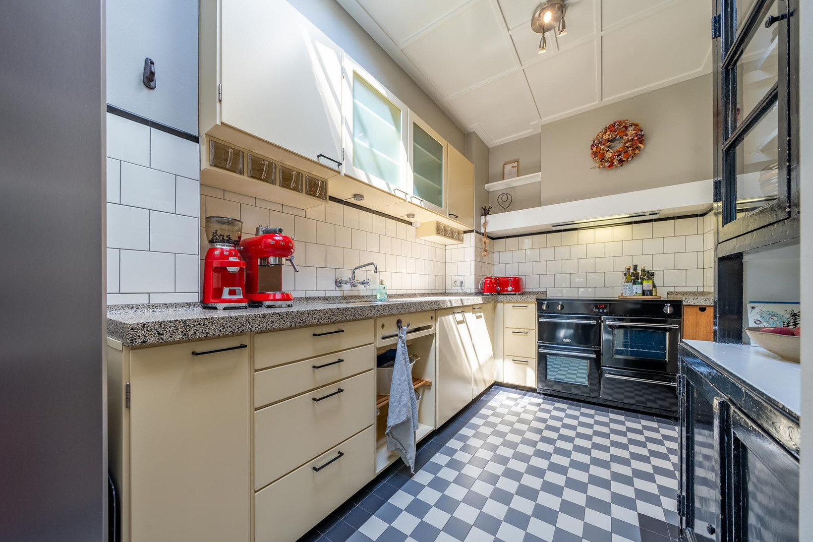 Tussenwoning te koop: Lieve Vrouwegracht 27, Montfoort
