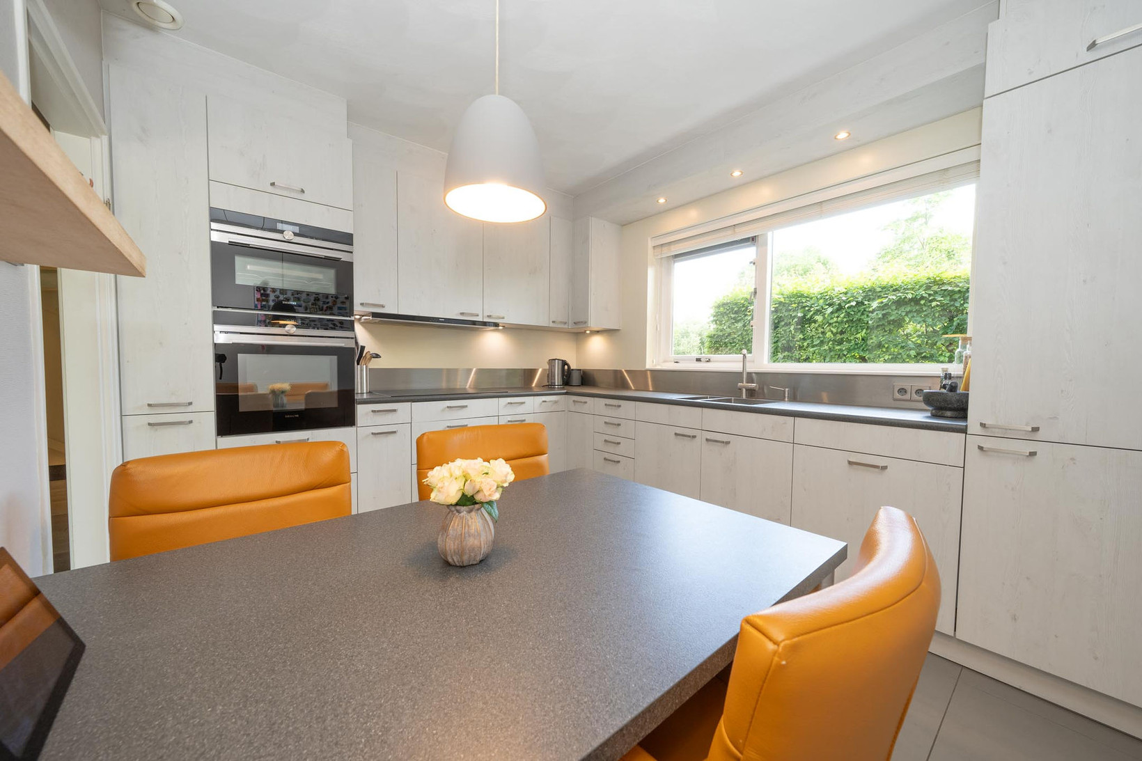 Vrijstaande woning te koop: Th Elsenstraat 53, Montfoort