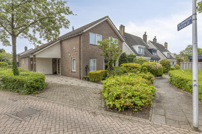 Th Elsenstraat 12