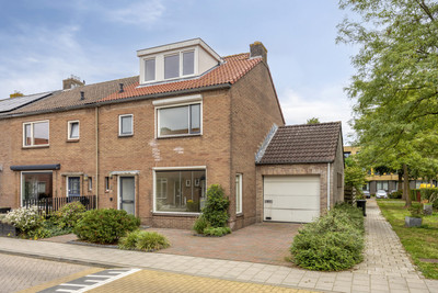 Jhr. A. van Swietenstraat 2