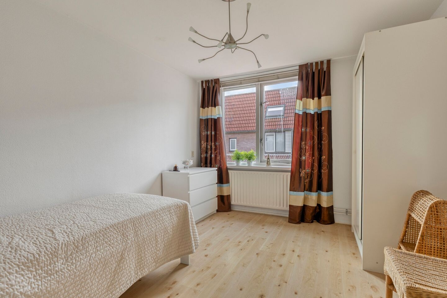 Tussenwoning te koop: Olsterveste 16, Nieuwegein