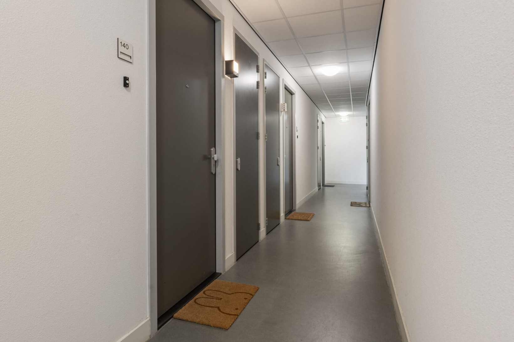 Studio te koop: Veenwal 140, Nieuwegein