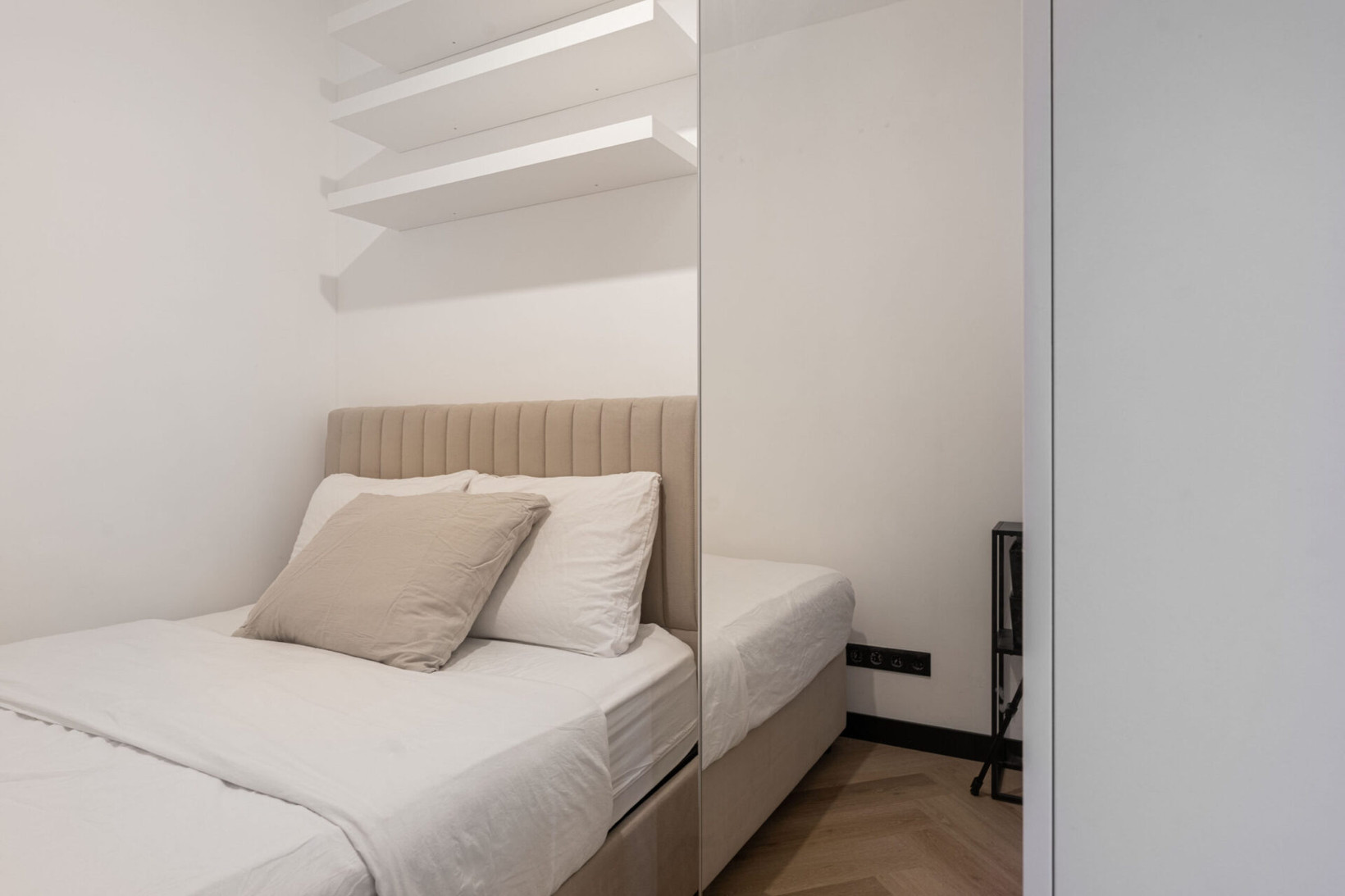 Studio te koop: Veenwal 140, Nieuwegein