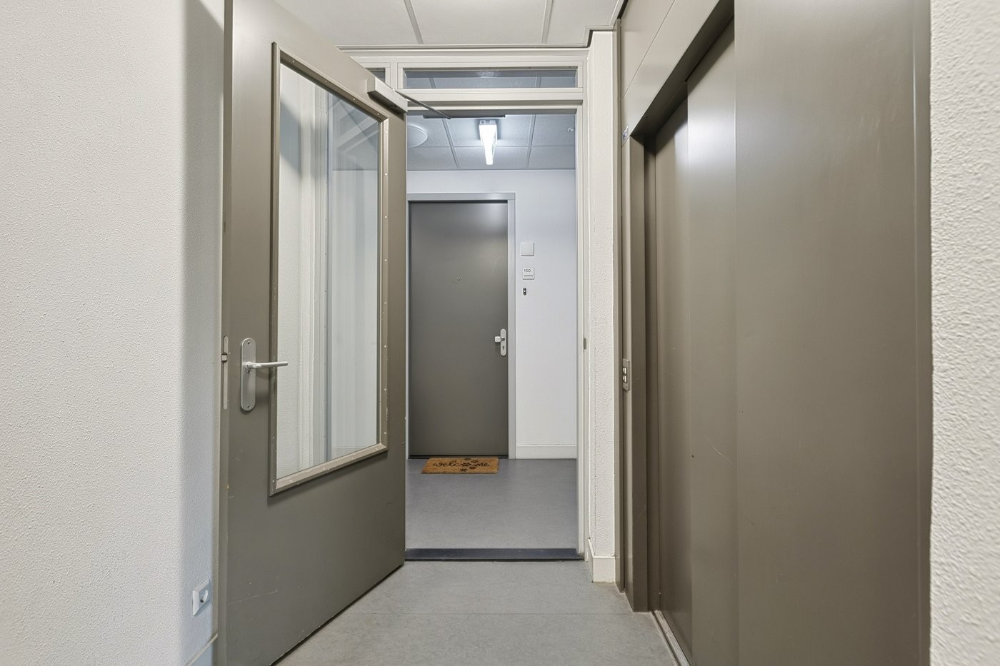 Appartement te koop: Veenwal 150, Nieuwegein