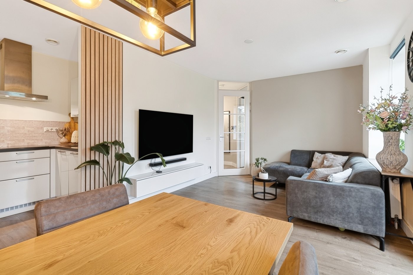 Appartement te koop: Veenwal 150, Nieuwegein