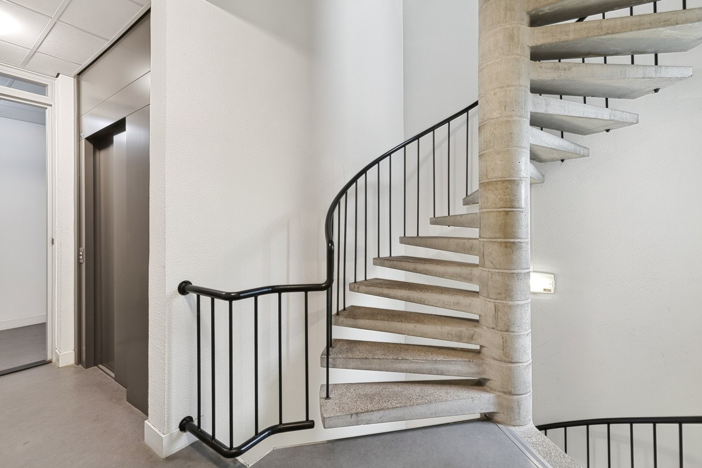 Appartement te koop: Veenwal 150, Nieuwegein