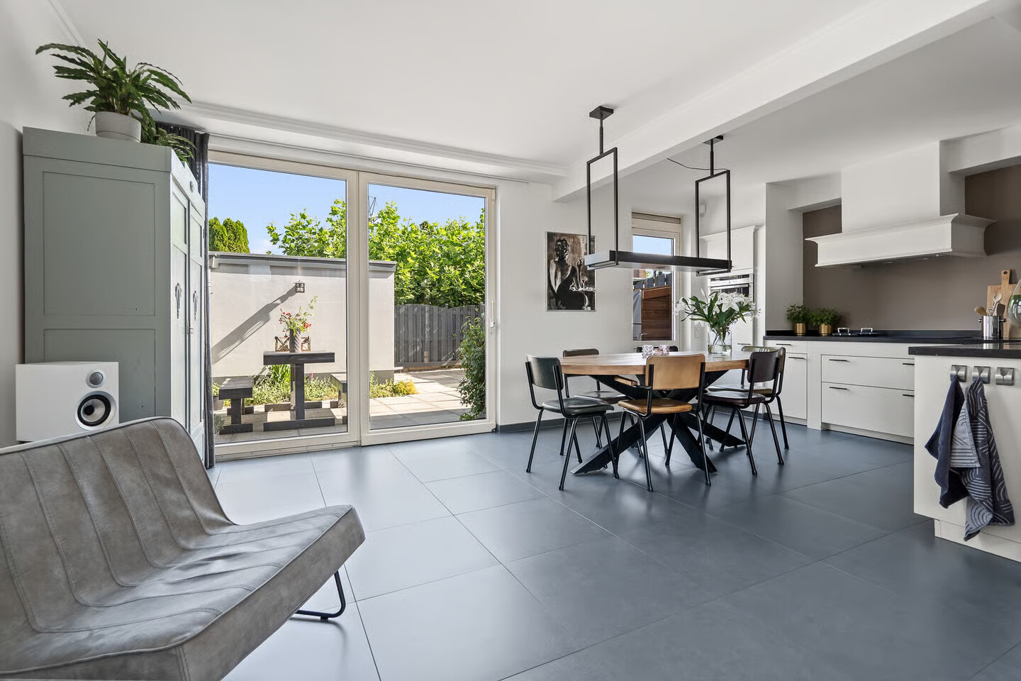 Tussenwoning te koop: Bernhardstraat 17, Nieuwegein