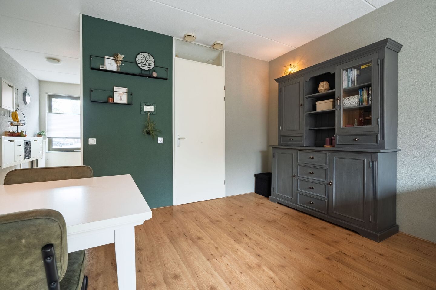 Tussenwoning te koop: Wierselaan 201, Nieuwegein