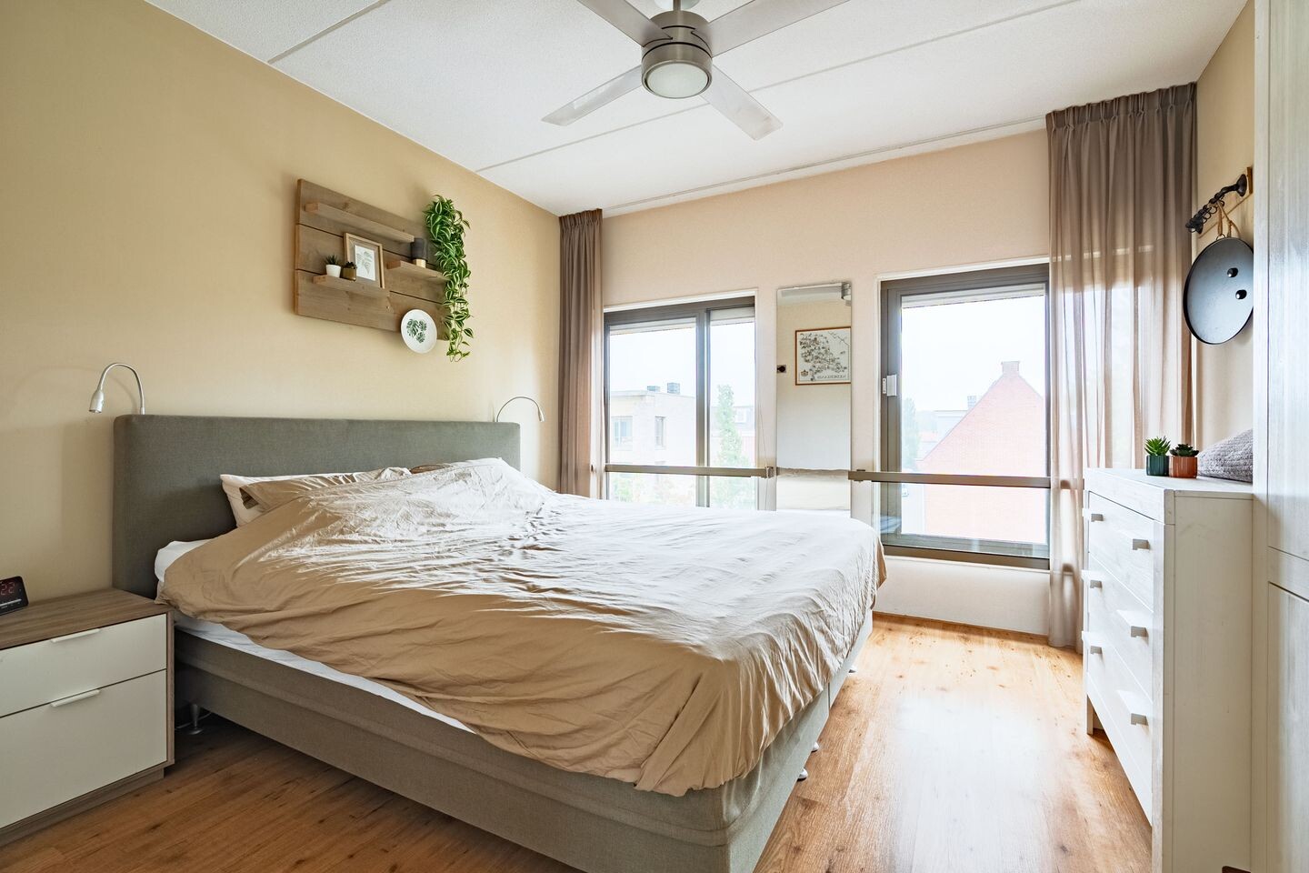Tussenwoning te koop: Wierselaan 201, Nieuwegein
