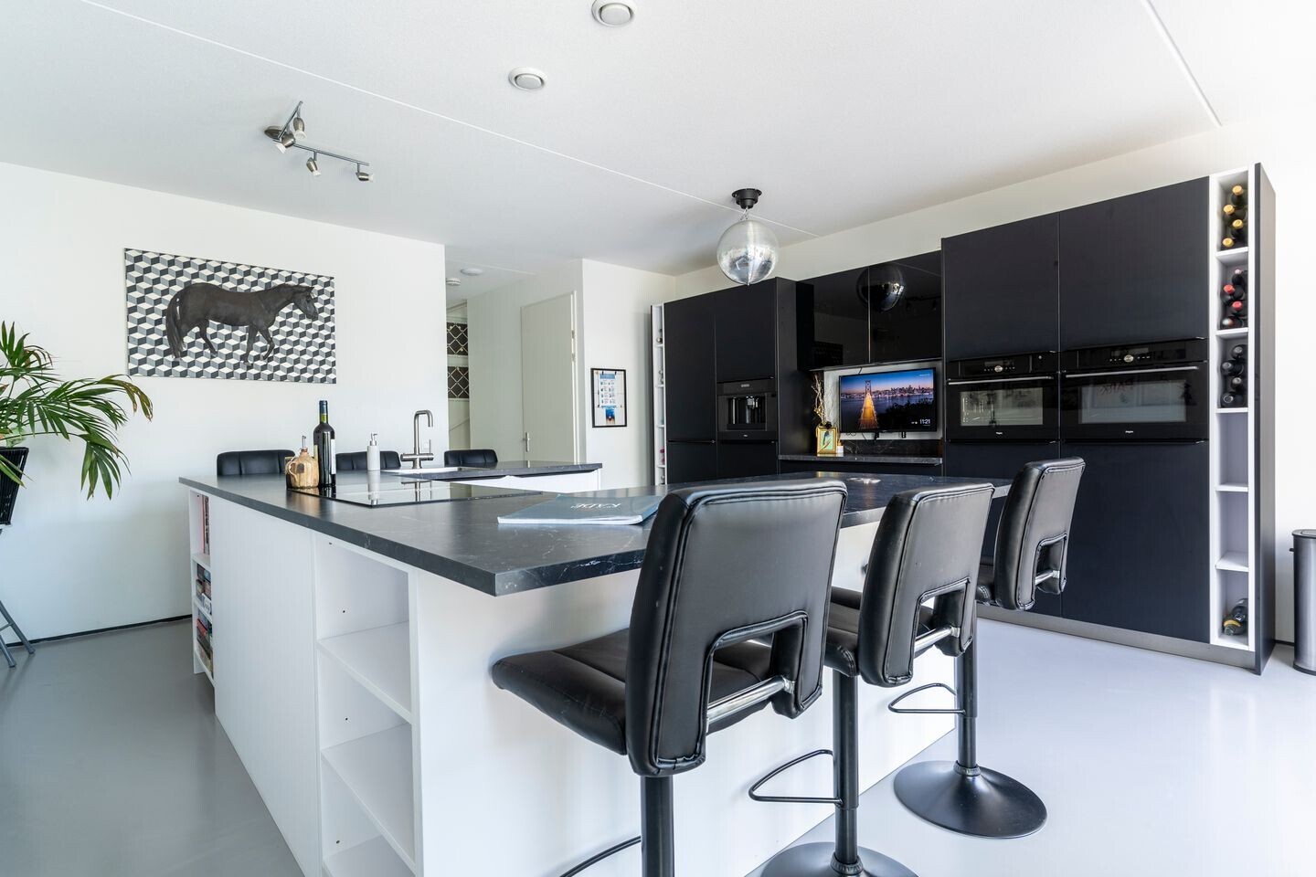 Tussenwoning te koop: Handelskade 13-15, Nieuwegein