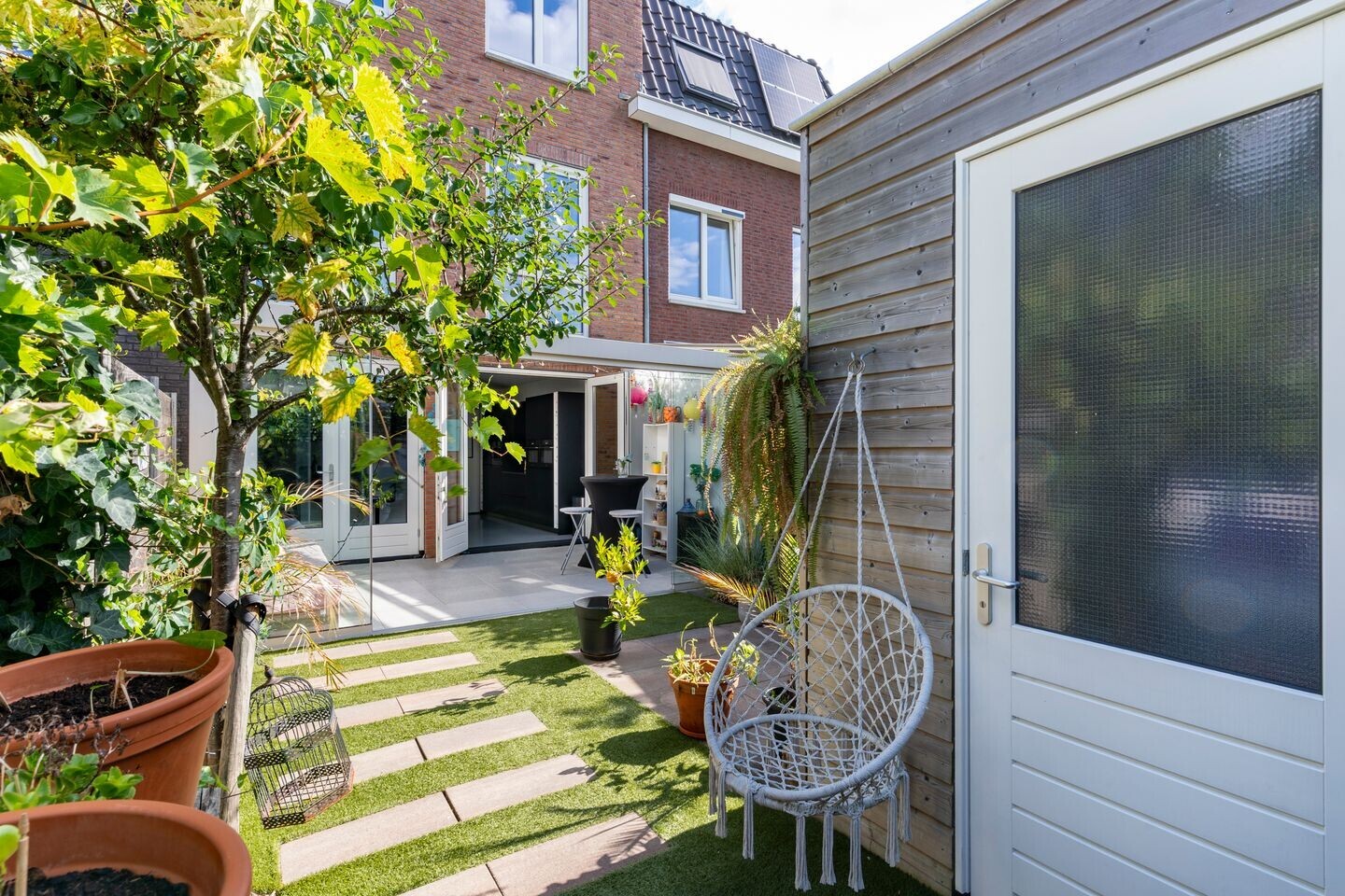 Tussenwoning te koop: Handelskade 13-15, Nieuwegein