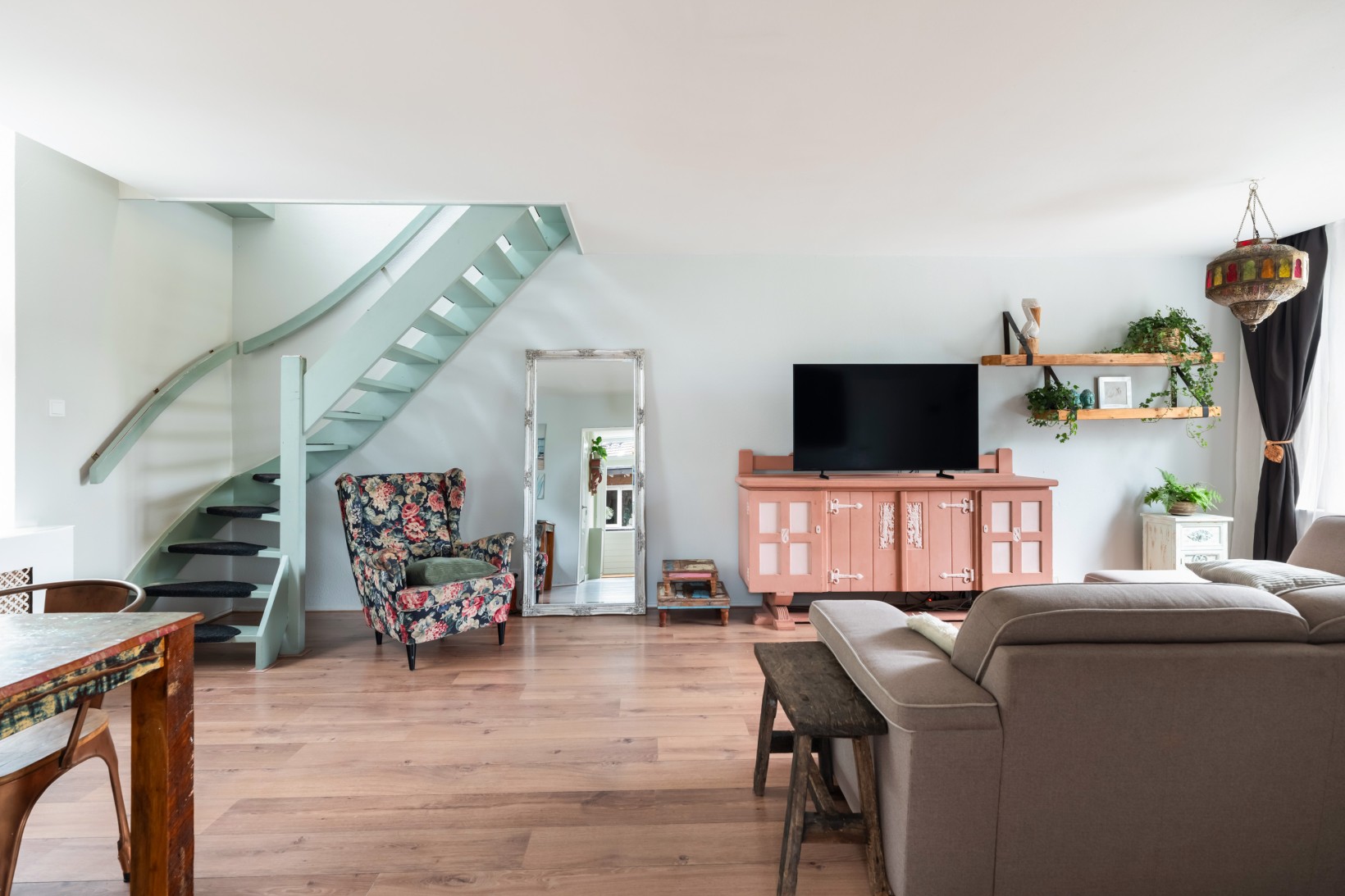 Hoekwoning te koop: Handelskade 44, Nieuwegein
