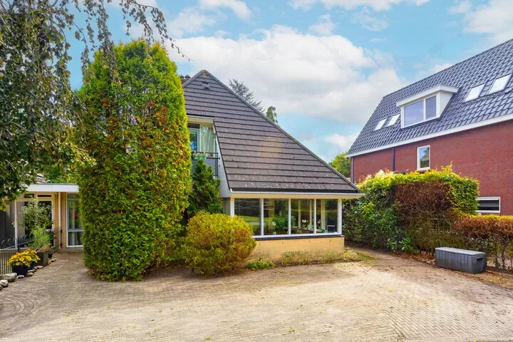Twee-onder-één-kap te koop: Geindijk 3A, Nieuwegein