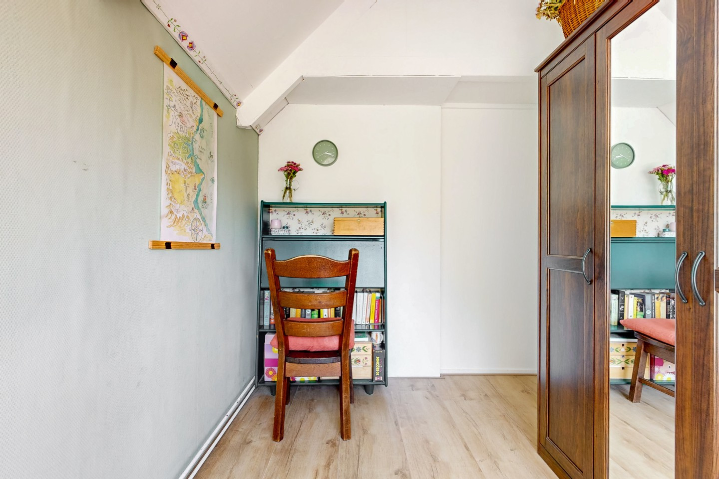 Tussenwoning te koop: Graaf Diederiklaan 8, Nieuwegein
