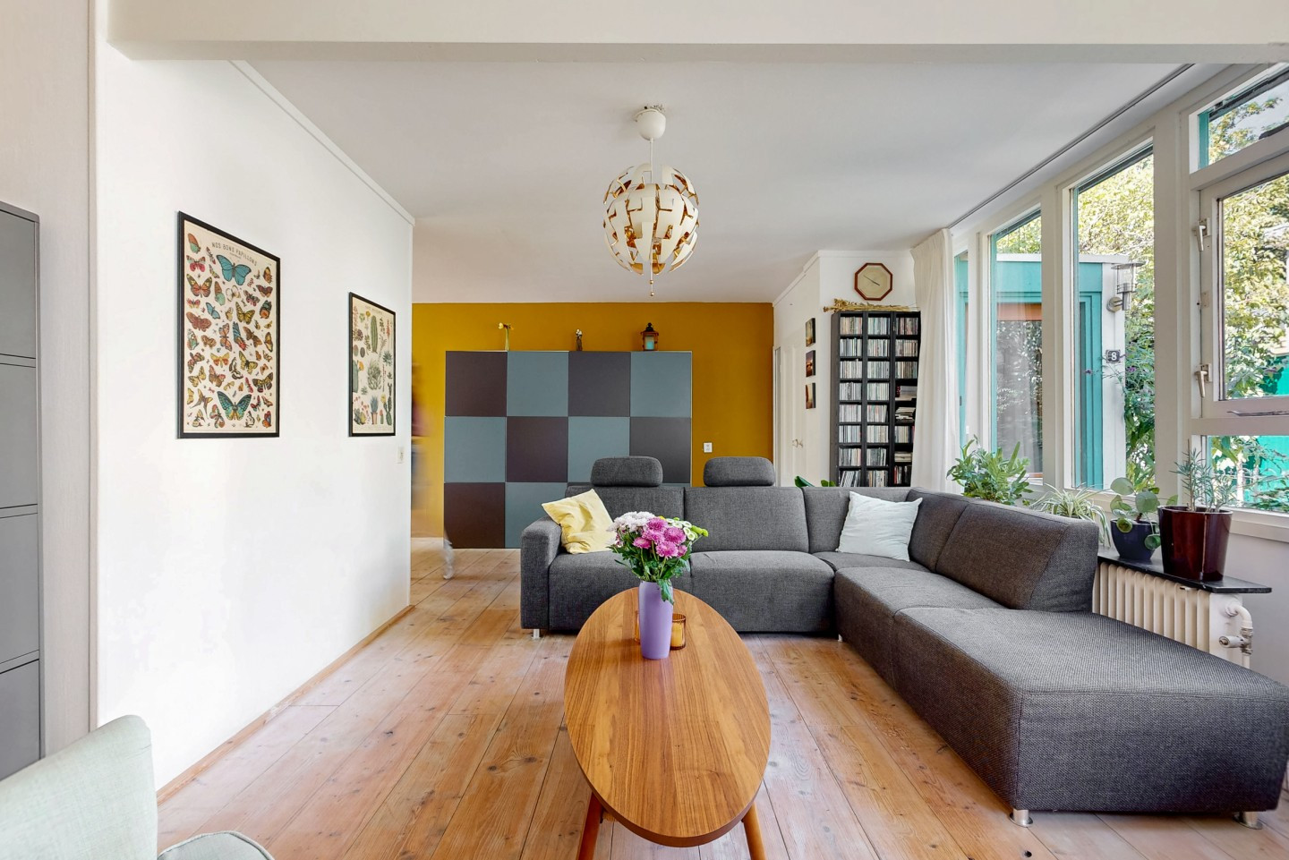 Tussenwoning te koop: Graaf Diederiklaan 8, Nieuwegein