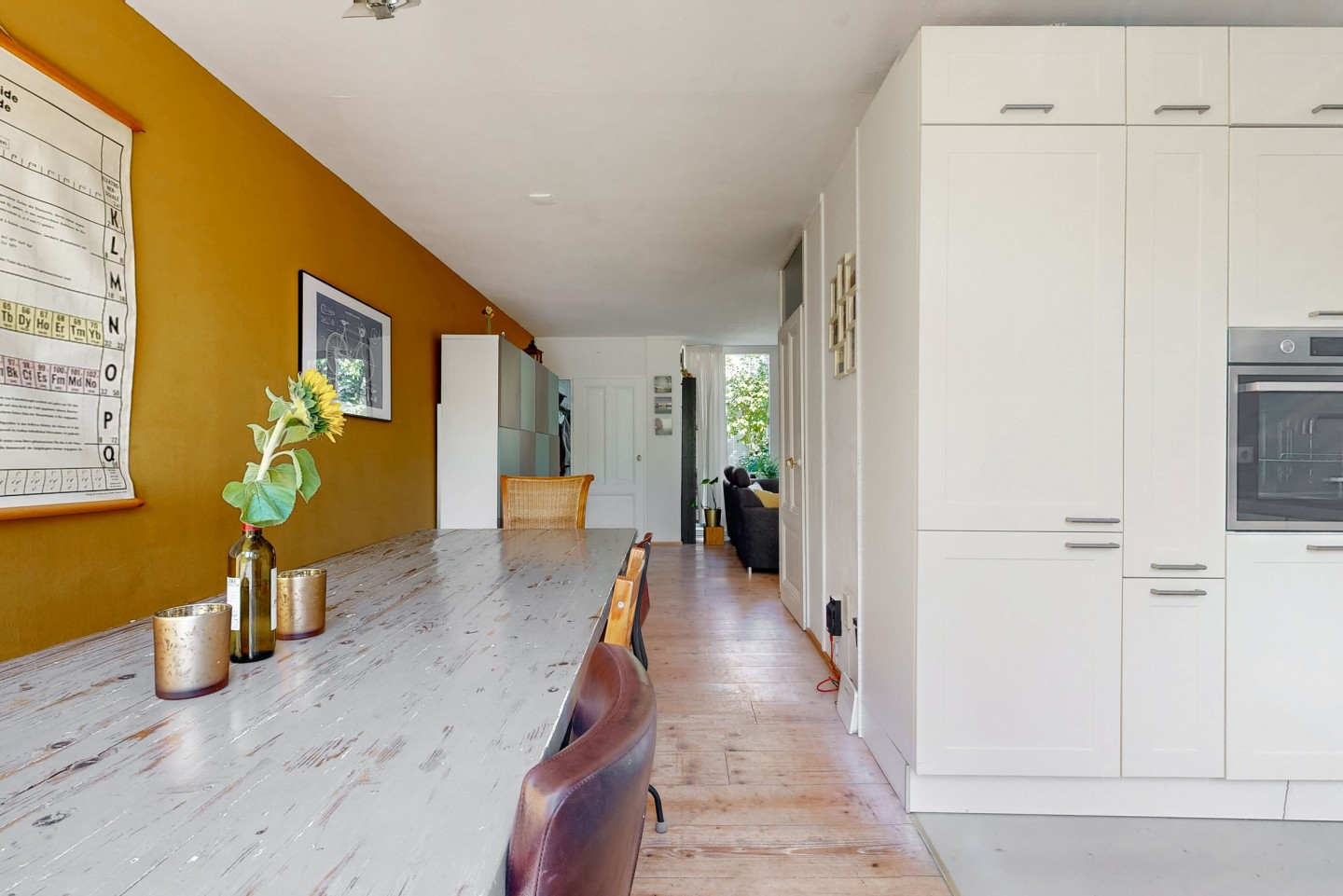 Tussenwoning te koop: Graaf Diederiklaan 8, Nieuwegein