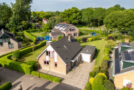 Koperwiek 8