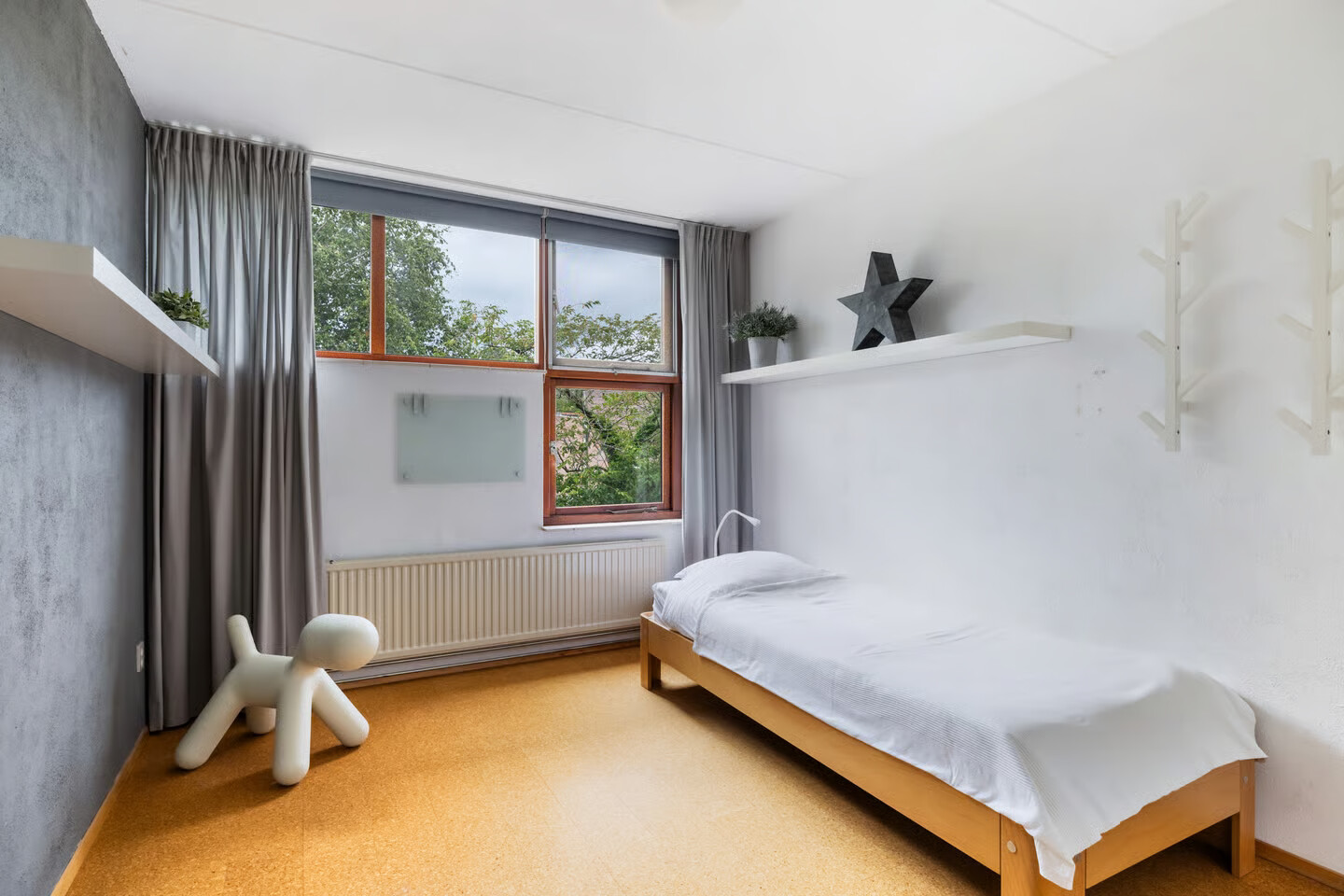 Tussenwoning te koop: Braamsluiper 13, Nieuwegein