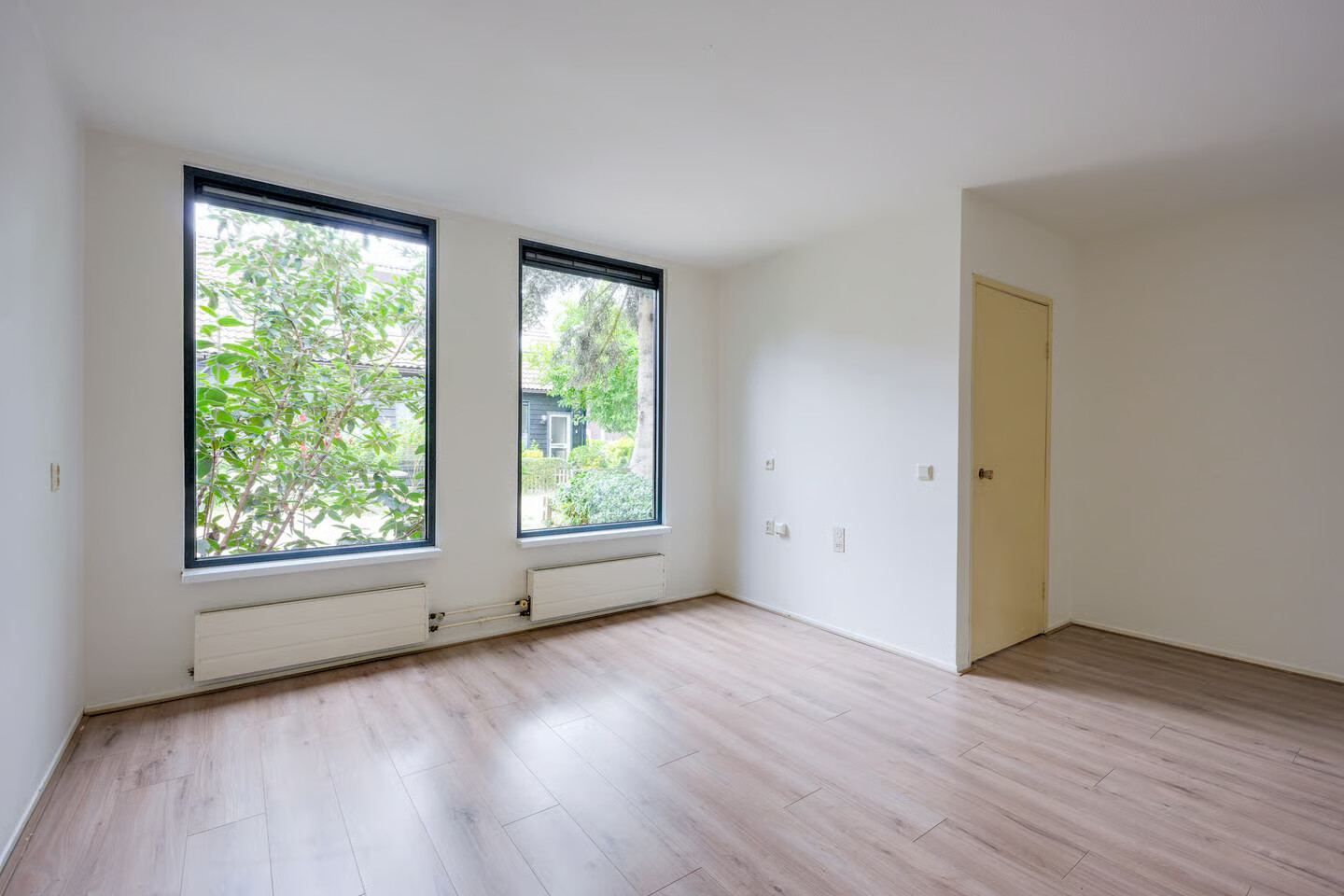 Tussenwoning te koop: Houtduif 1, Nieuwegein