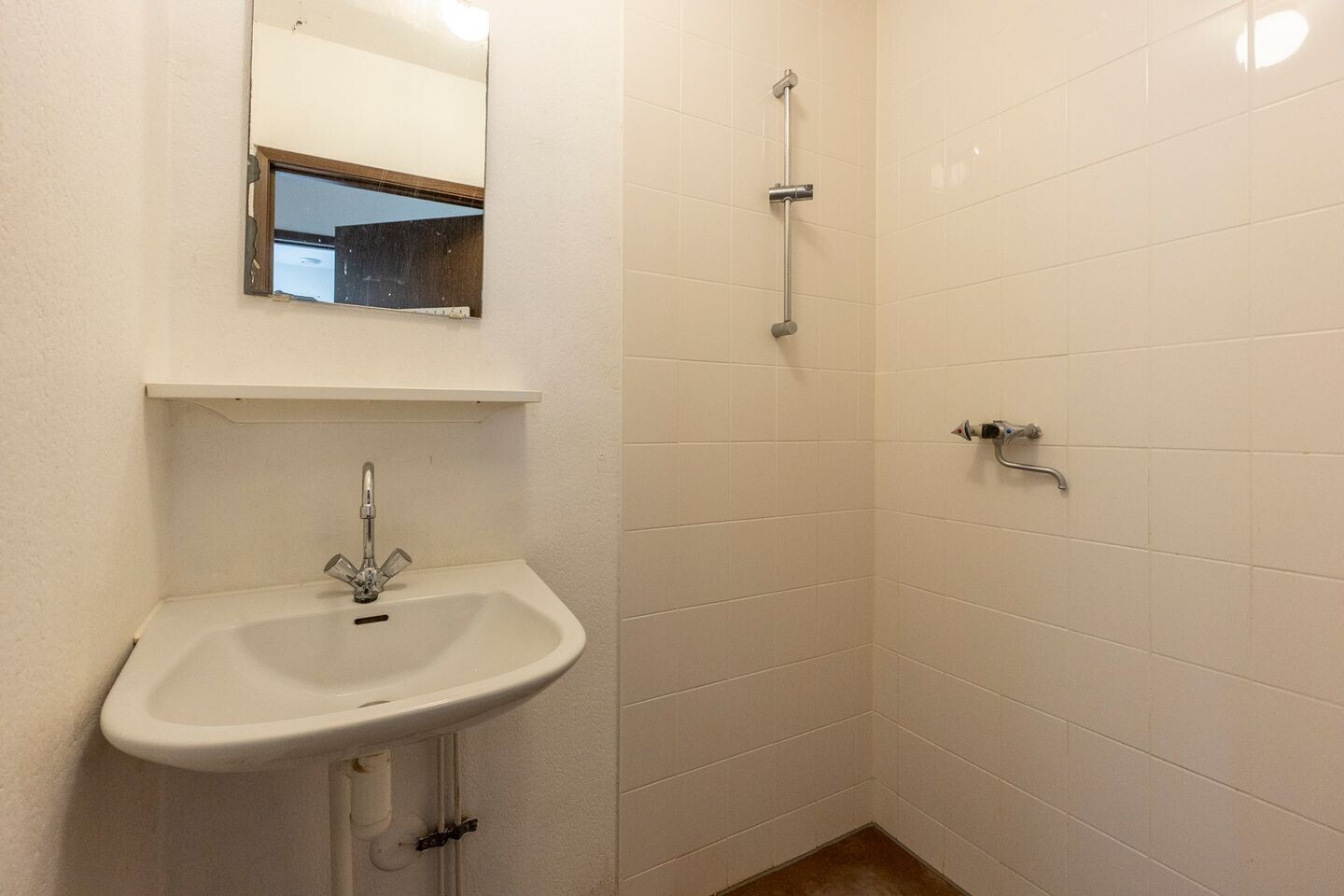Tussenwoning te koop: Houtduif 1, Nieuwegein