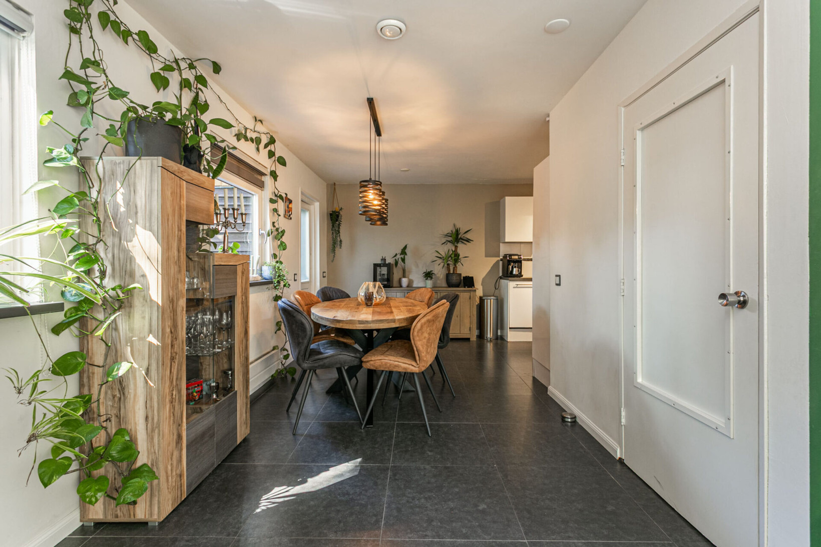Tussenwoning te koop: Klauwiersingel 29, Nieuwegein