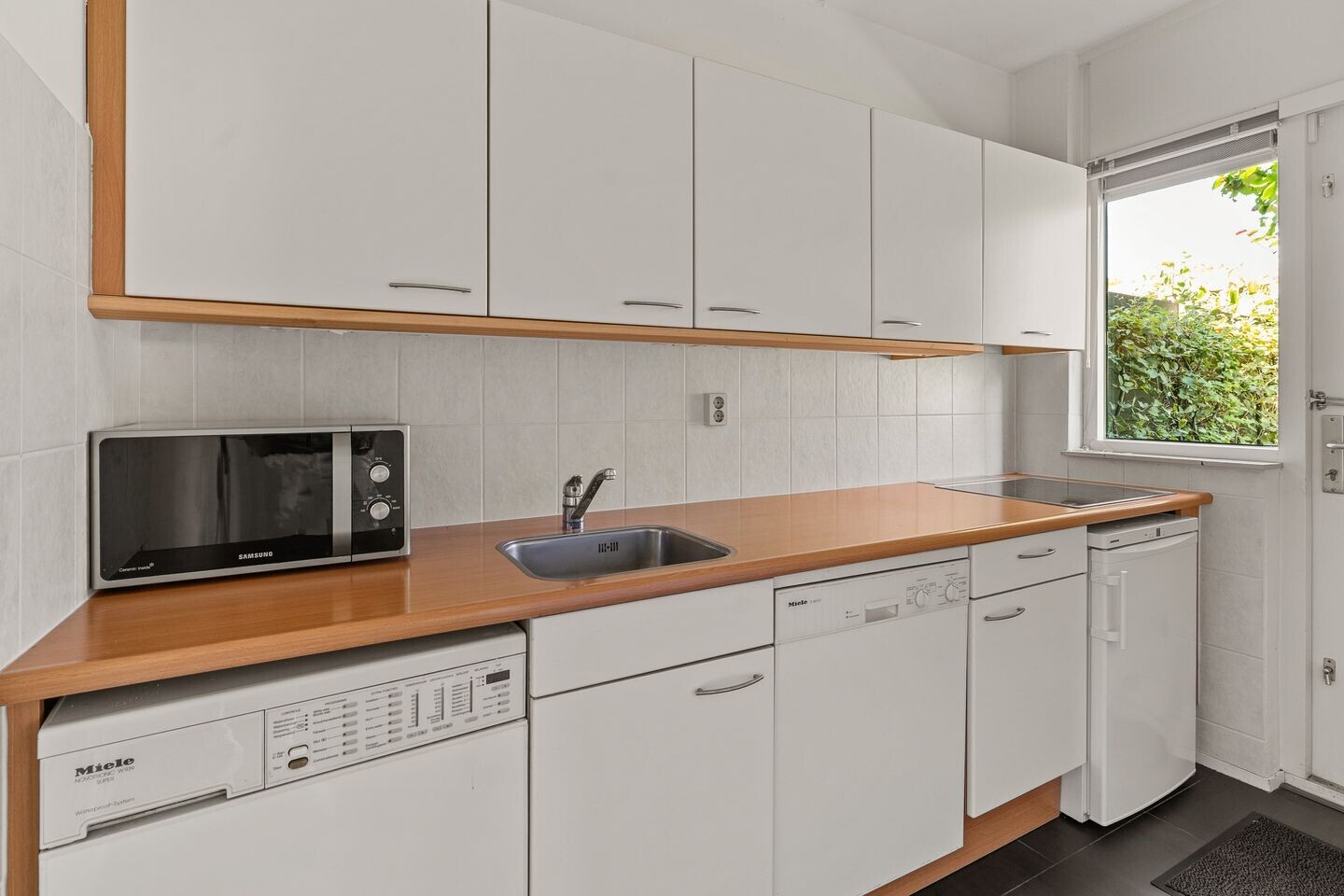 Tussenwoning te koop: IJsselsteinseweg 54, Nieuwegein