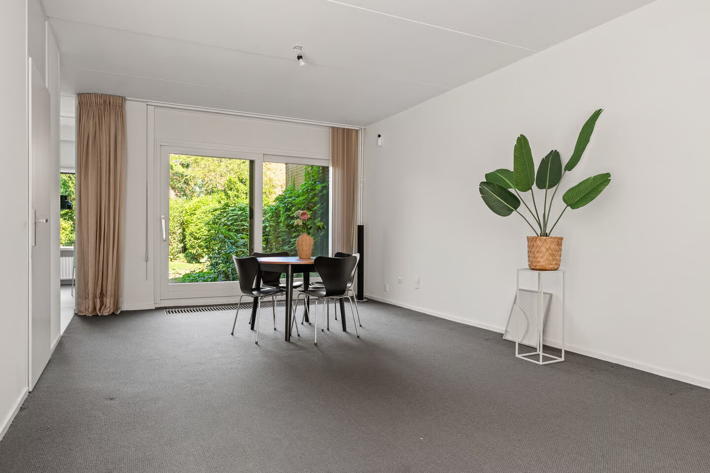 Tussenwoning te koop: IJsselsteinseweg 54, Nieuwegein