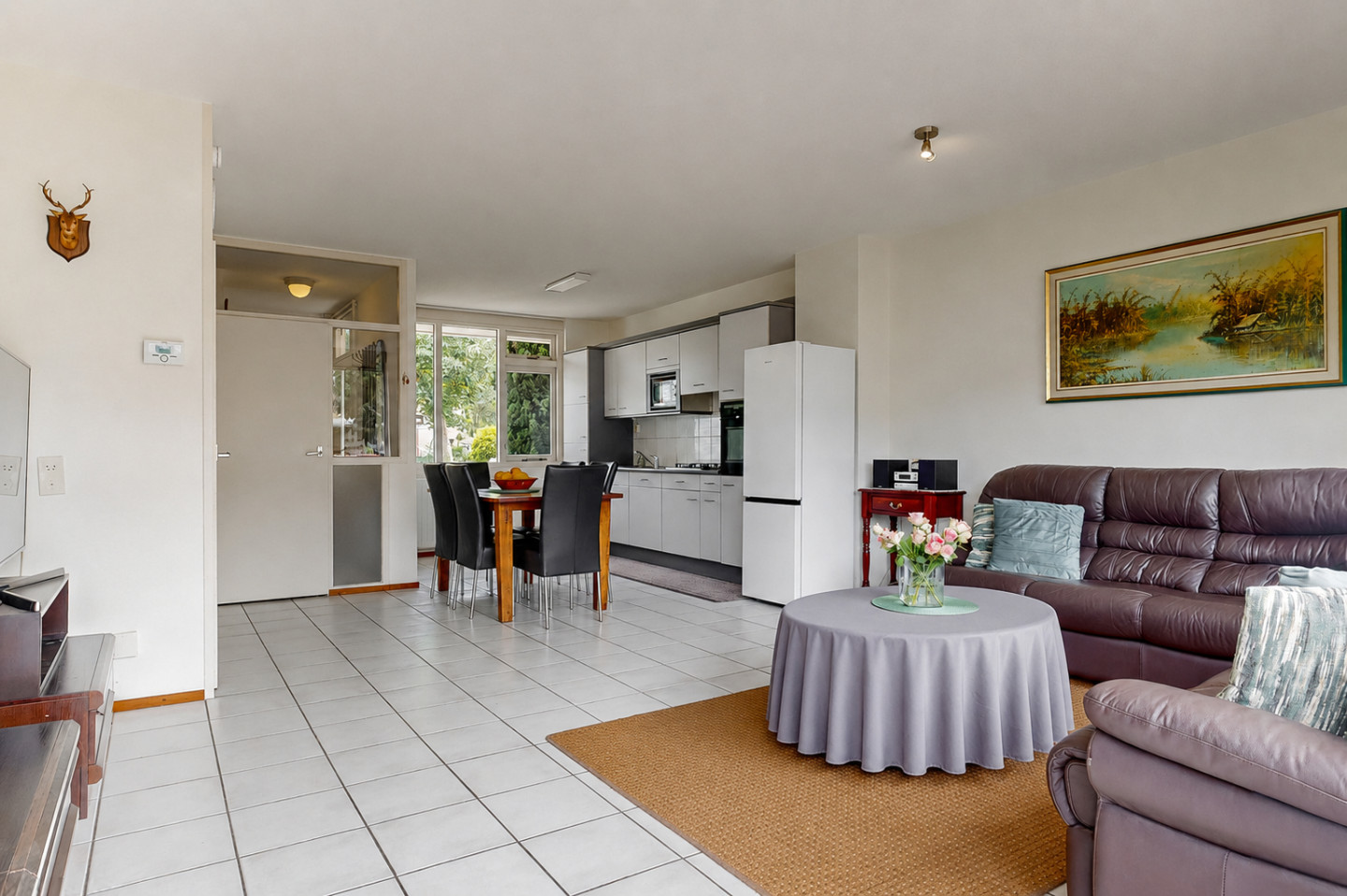 Tussenwoning te koop: Rechthuisdrift 61, Nieuwegein