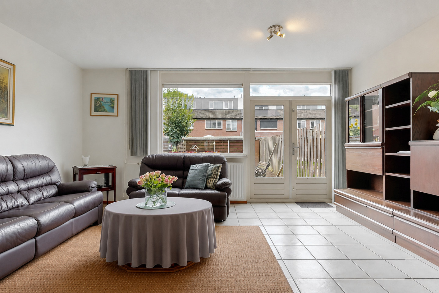Tussenwoning te koop: Rechthuisdrift 61, Nieuwegein