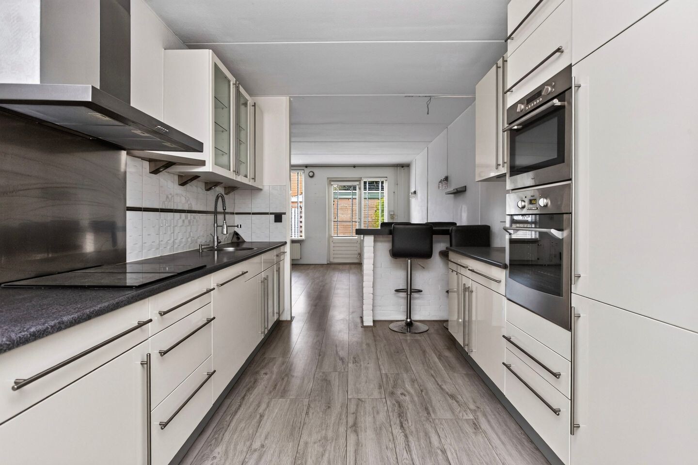 Hoekwoning te koop: Hindeweide 1, Nieuwegein