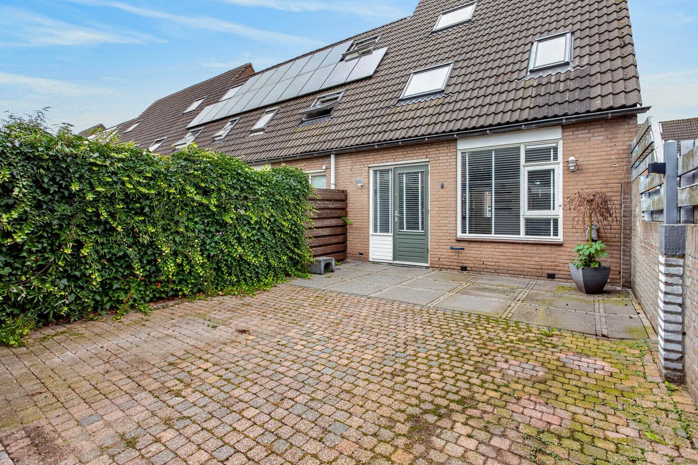 Hoekwoning te koop: Hindeweide 1, Nieuwegein
