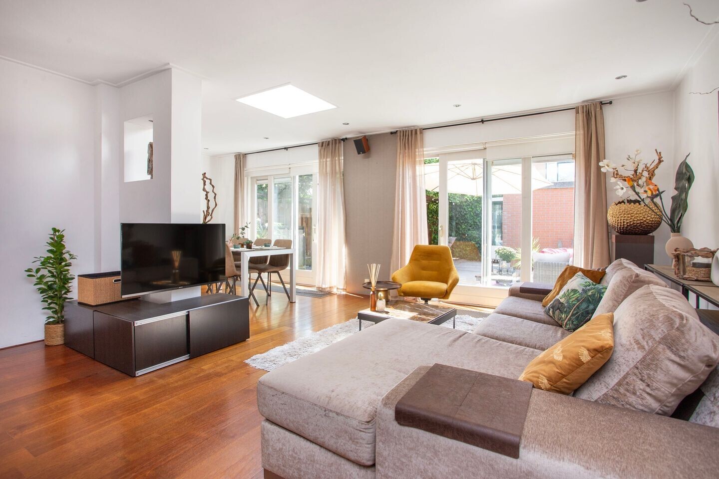 Hoekwoning te koop: Theo Thijssenhove 21, Nieuwegein