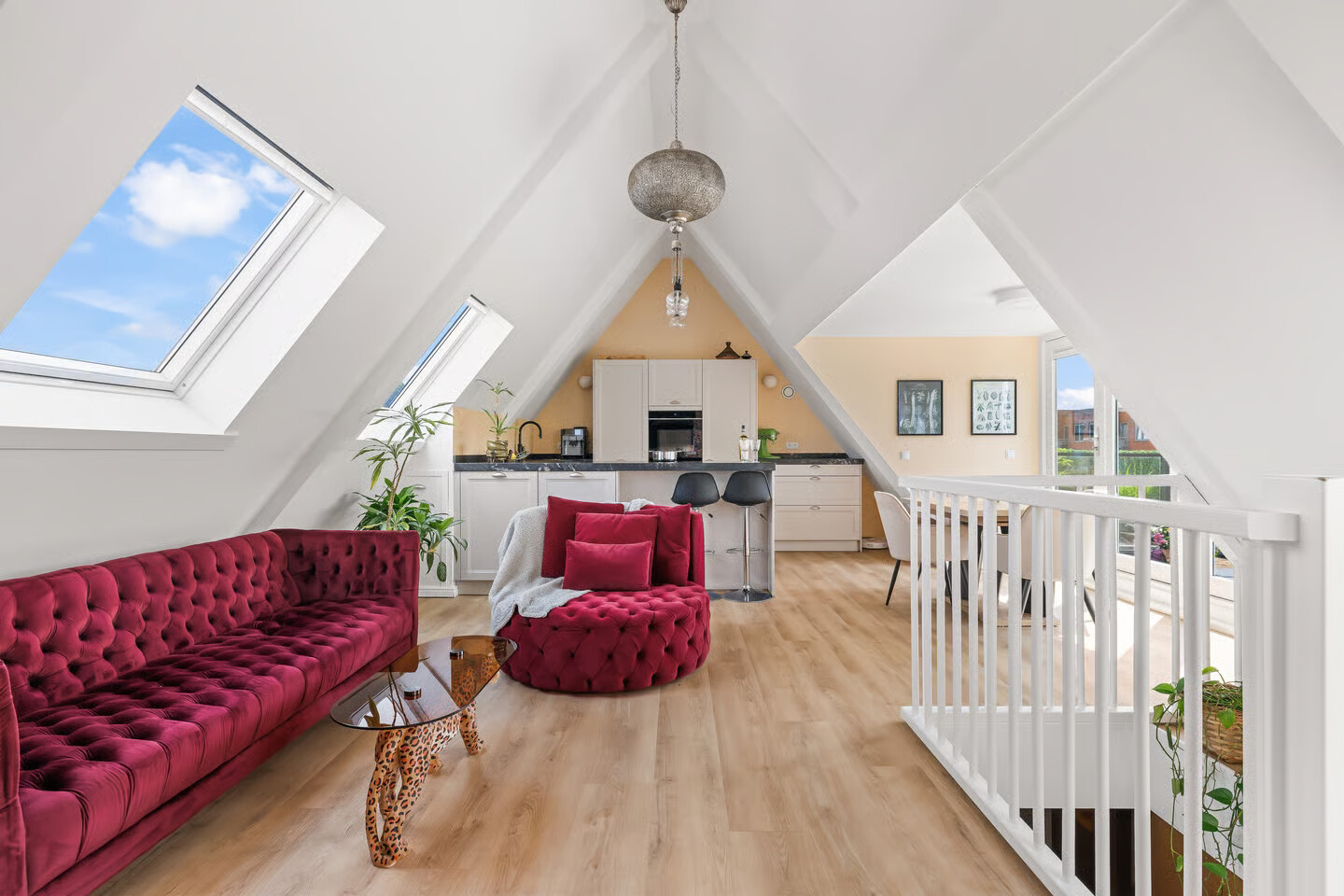 Appartement te koop: Utrechtsestraatweg 2-8, Nieuwegein