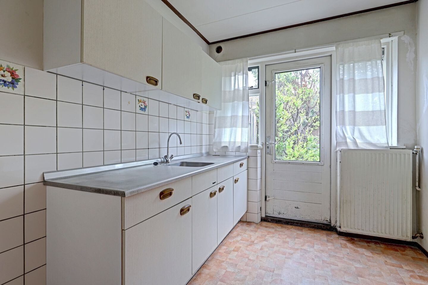 Hoekwoning te koop: Dr. Ariënsstraat 11, Nieuwegein