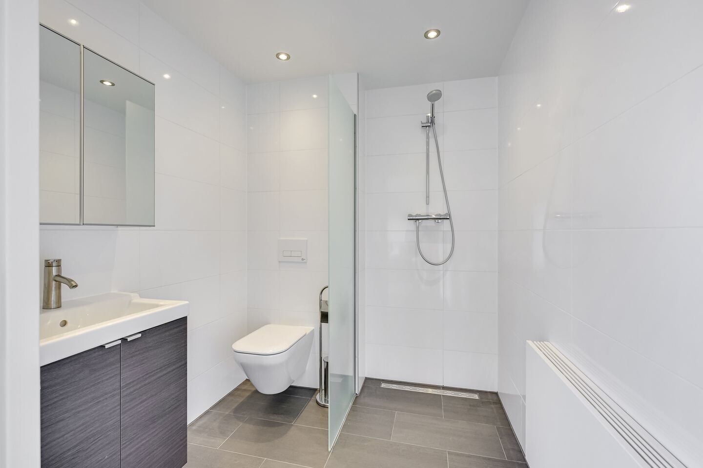Vrijstaande woning te koop: Mgr. G.W. van Heukelumstraat 4, Nieuwegein