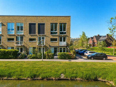 Middelhoeve 11