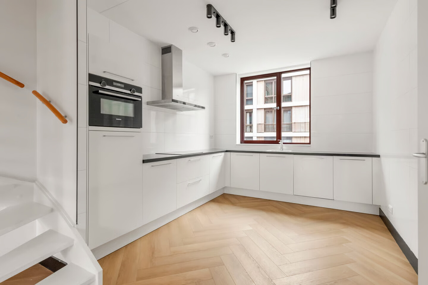 Hoekwoning te koop: Fultonbaan 1-11, Nieuwegein