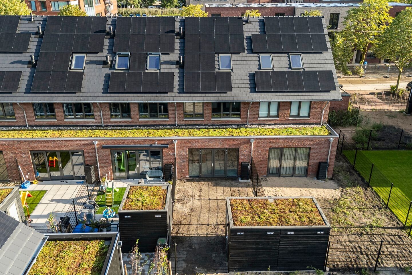 Tussenwoning te koop: Laan van Heemstede 3, Nieuwegein