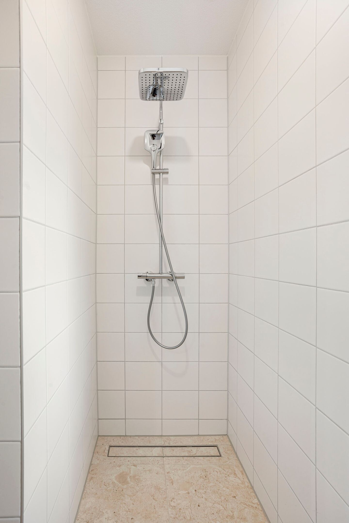 Tussenwoning te koop: Laan van Heemstede 3, Nieuwegein