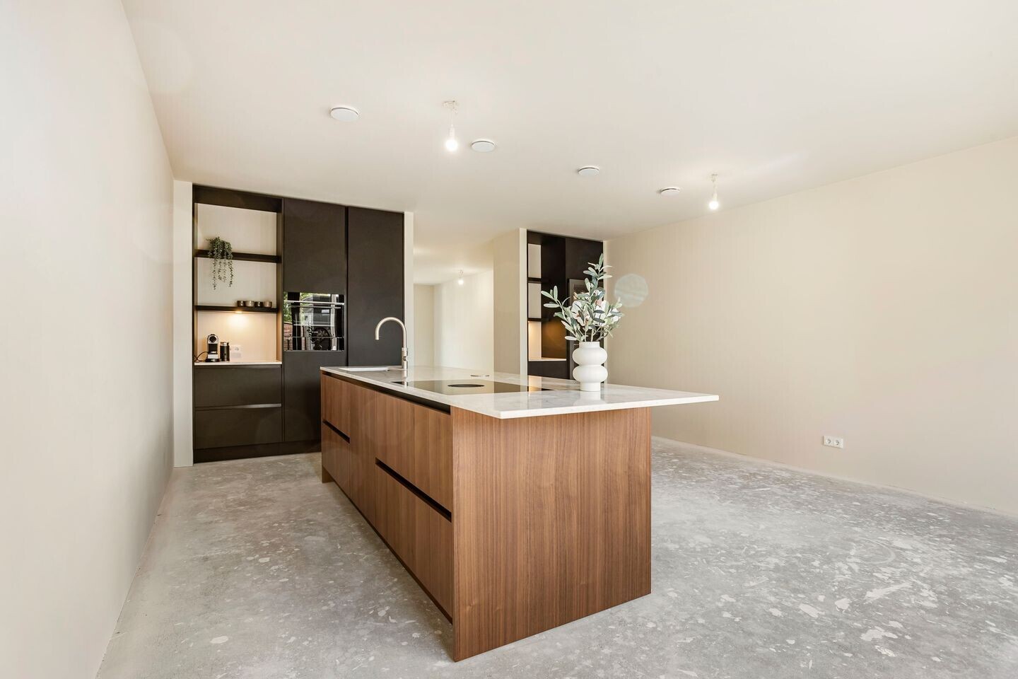 Tussenwoning te koop: Laan van Heemstede 3, Nieuwegein