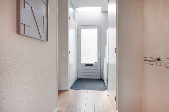 Tussenwoning te koop: Van Oudheusdenstraat 10, Woerden