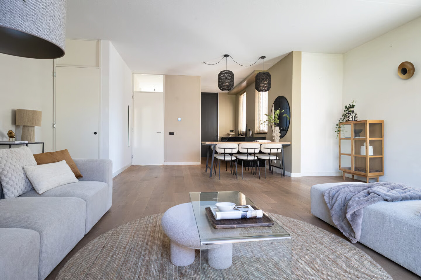 Tussenwoning te koop: Van Oudheusdenstraat 10, Woerden