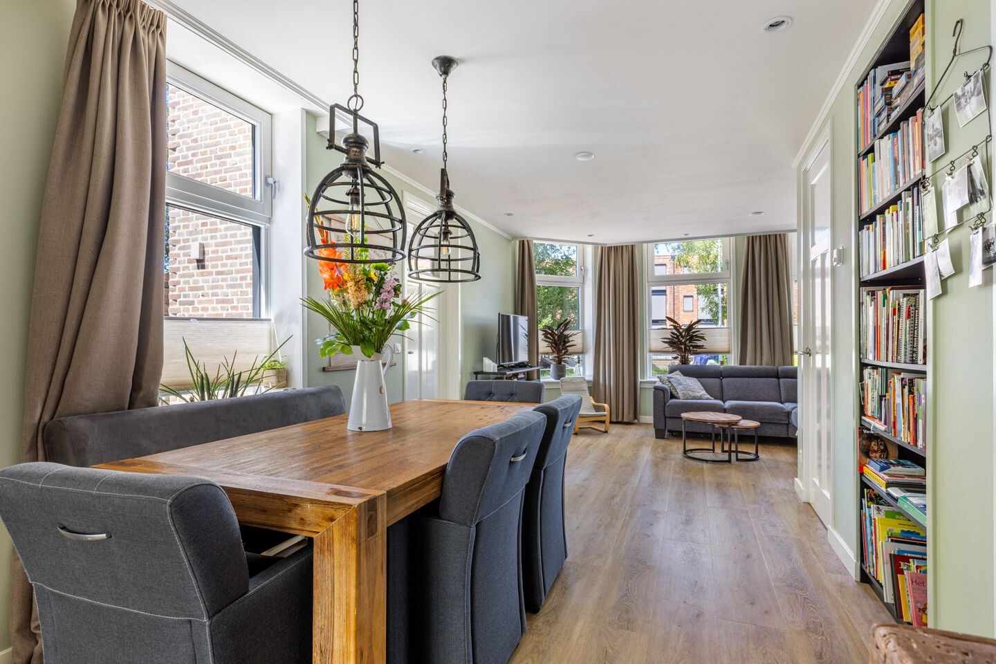 Hoekwoning te koop: Singel 33, Woerden